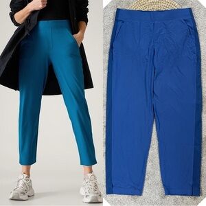 Athleta Brooklyn Mid Rise Ankle Pants Outdoor UPF 40+ in Dark Lapis Blue 12